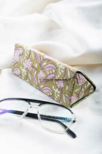 Image for Kusvaa Wsra227 Chashm E Baddoor Sunglass Spectacles Cover Featured