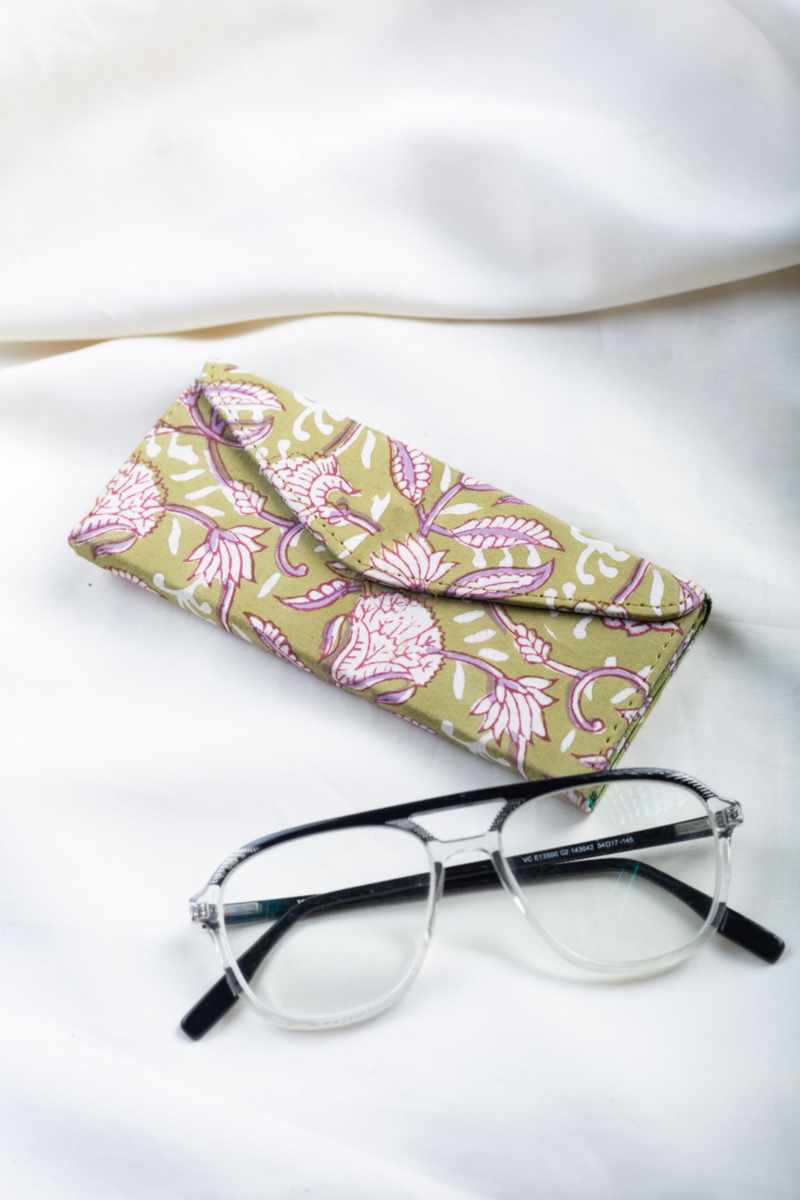 Image for Kusvaa Wsra227 Chashm E Baddoor Sunglass Spectacles Cover Side