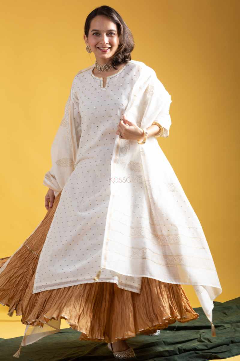 Image for Kusvaa Vcr226 Bhanu Chanderi Silk Kurta Dupatta Set Side