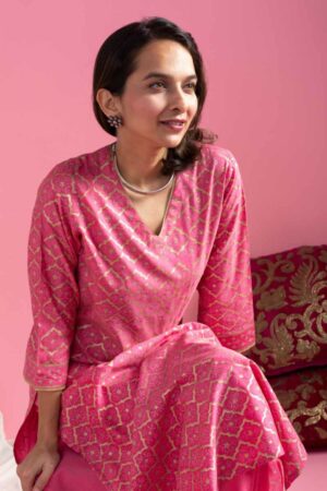 Image for Kusvaa Vcr227 Aaratrika Chanderi Silk Kurta Sitting