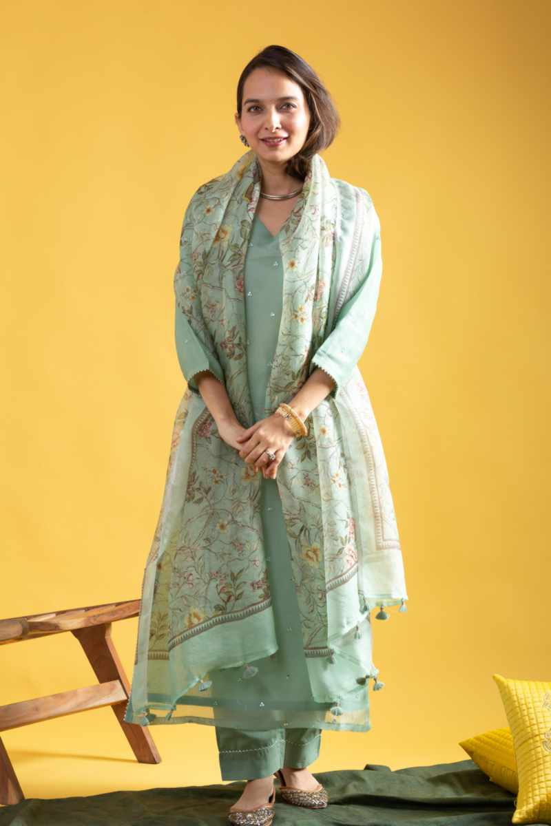 Image for Kusvaa Ws1054 Trisha Chanderi Complete Suit Set Featured