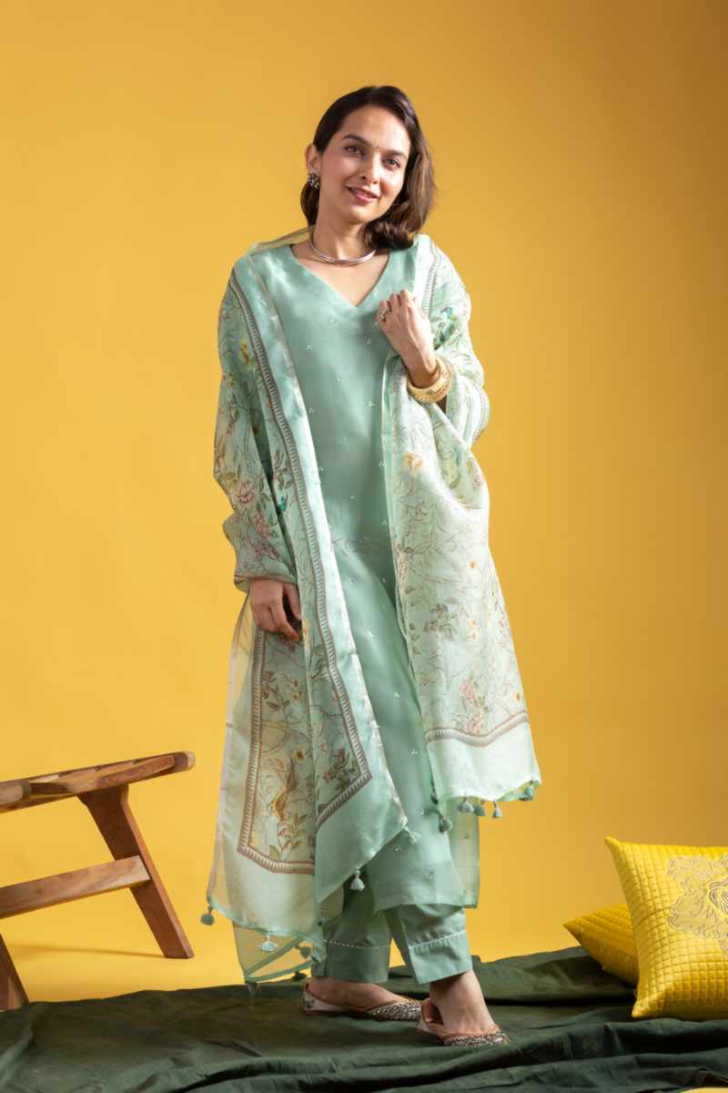 Image for Kusvaa Ws1054 Trisha Chanderi Complete Suit Set Front