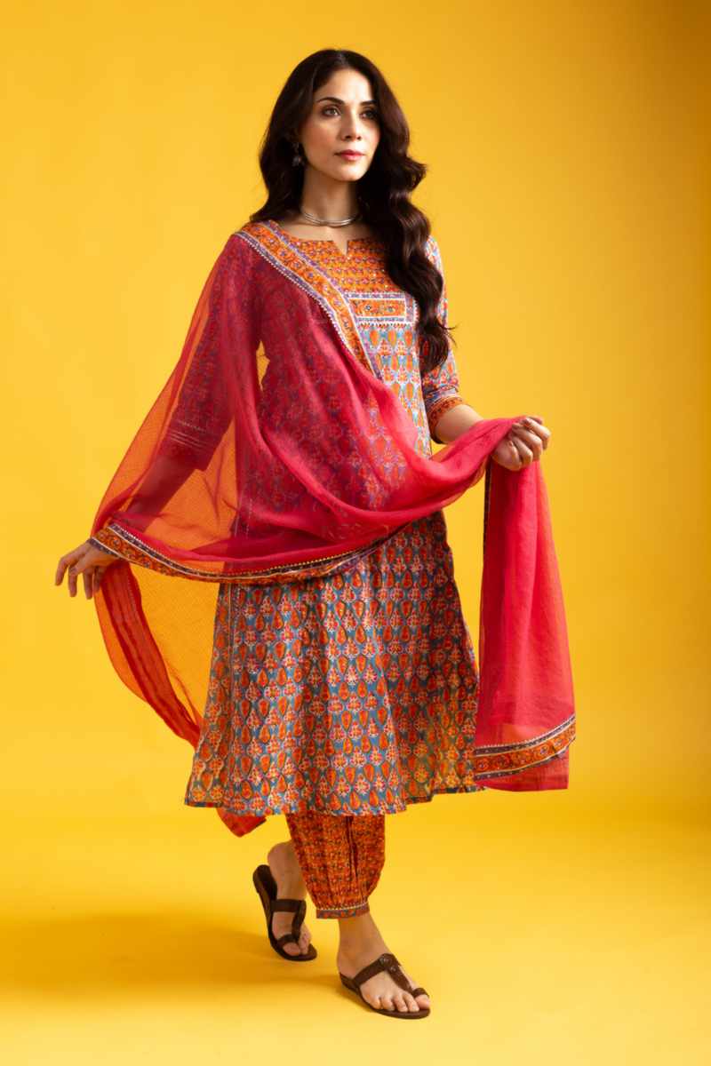 Image for Kusvaa Wsr410 Maithili Cotton Handblock Complete Suit Set Featured