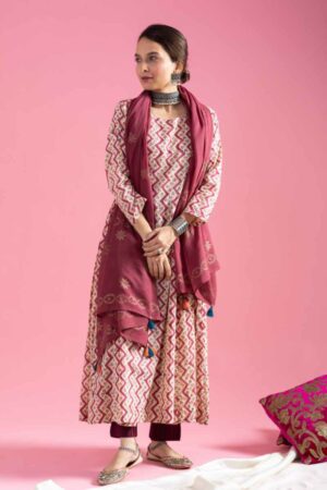 Image for Kusvaa Wsr417 Swara Cotton Kalidar Kurta Dupatta Set Featured