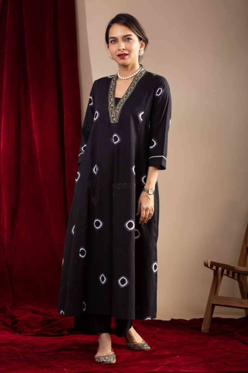 Image for Kusvaa Avdaf267 Bonasri Cotton A Line Kurta Front