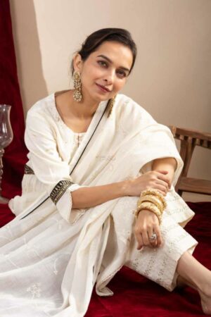 Image for Kusvaa Avdaf269 Feni Cotton Complete Suit Set Sitting