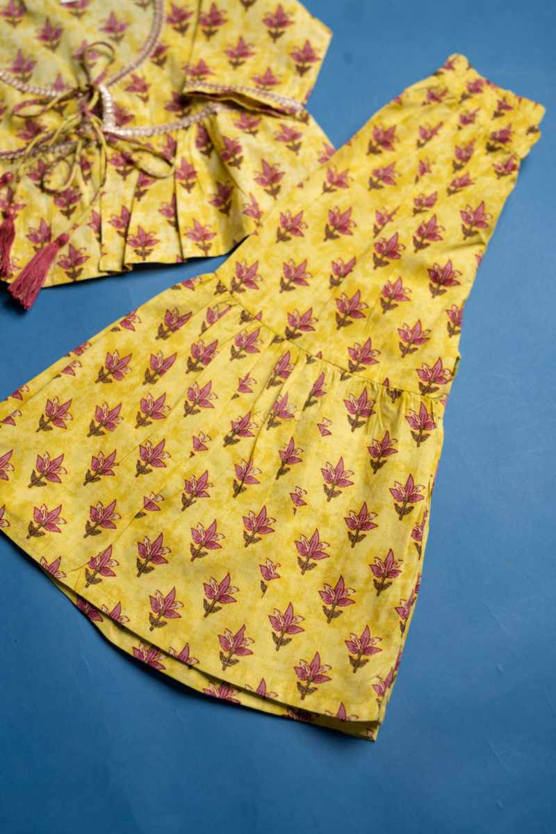 Image for Kusvaa Mbe100 Dharmishta Girls Kurta With Jacket And Sharara Set Closeup 2