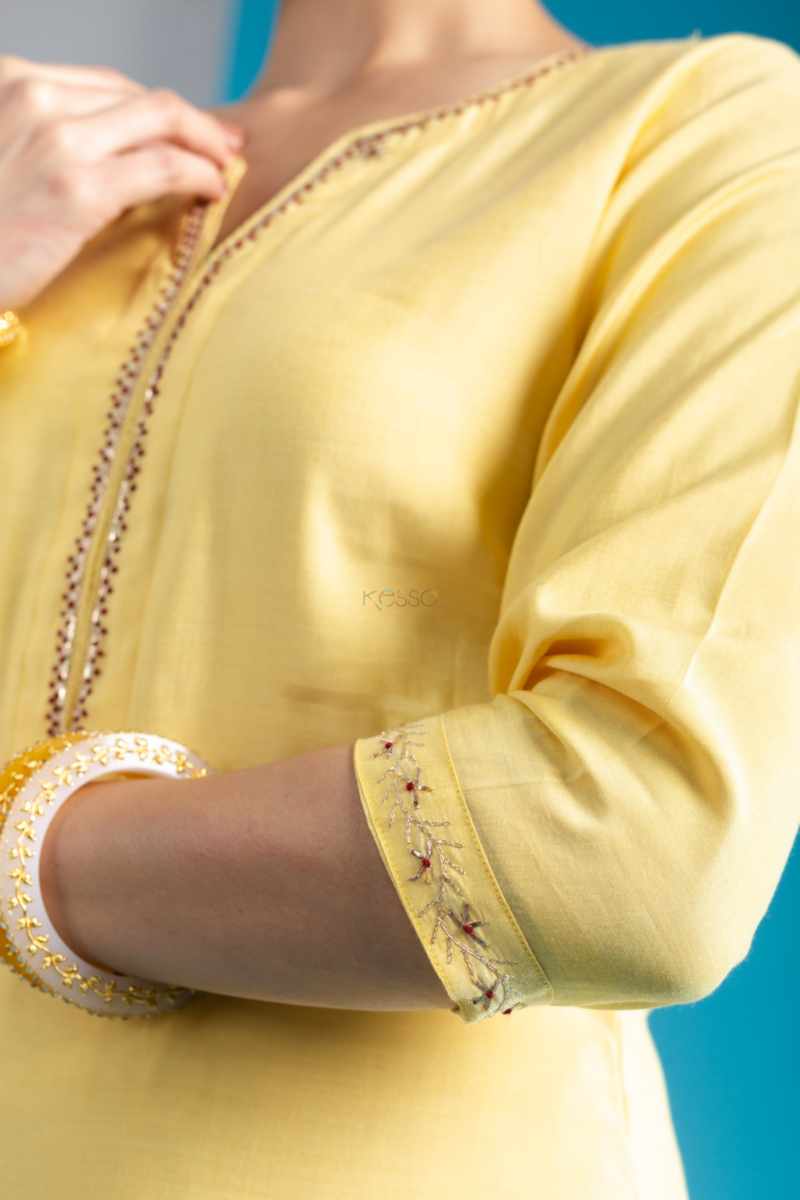 Image for Kusvaa Vcr218 Reet Chanderi Straight Fit Kurta Closeup 2