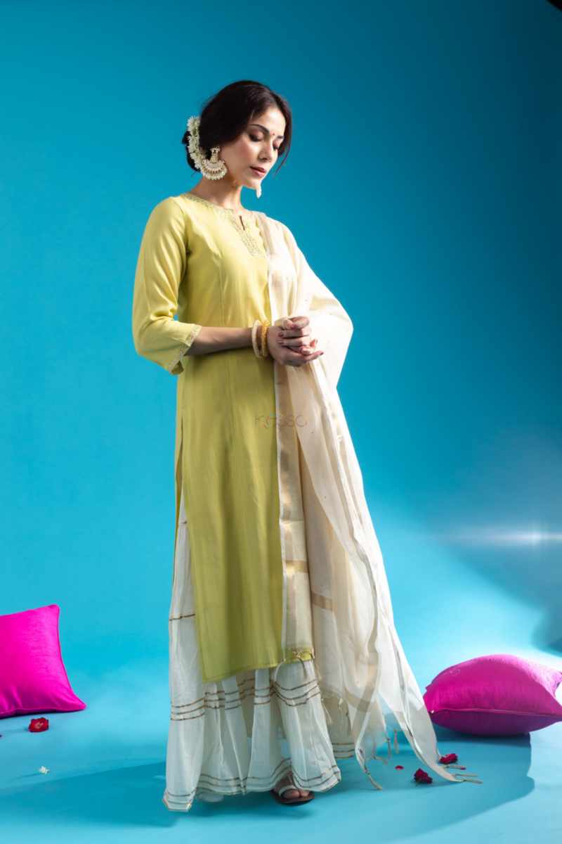 Image for Kusvaa Vcr222 Lavishka Chanderi Kurta Side