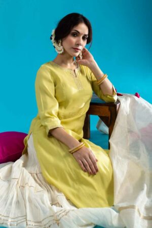 Image for Kusvaa Vcr222 Lavishka Chanderi Kurta Sitting