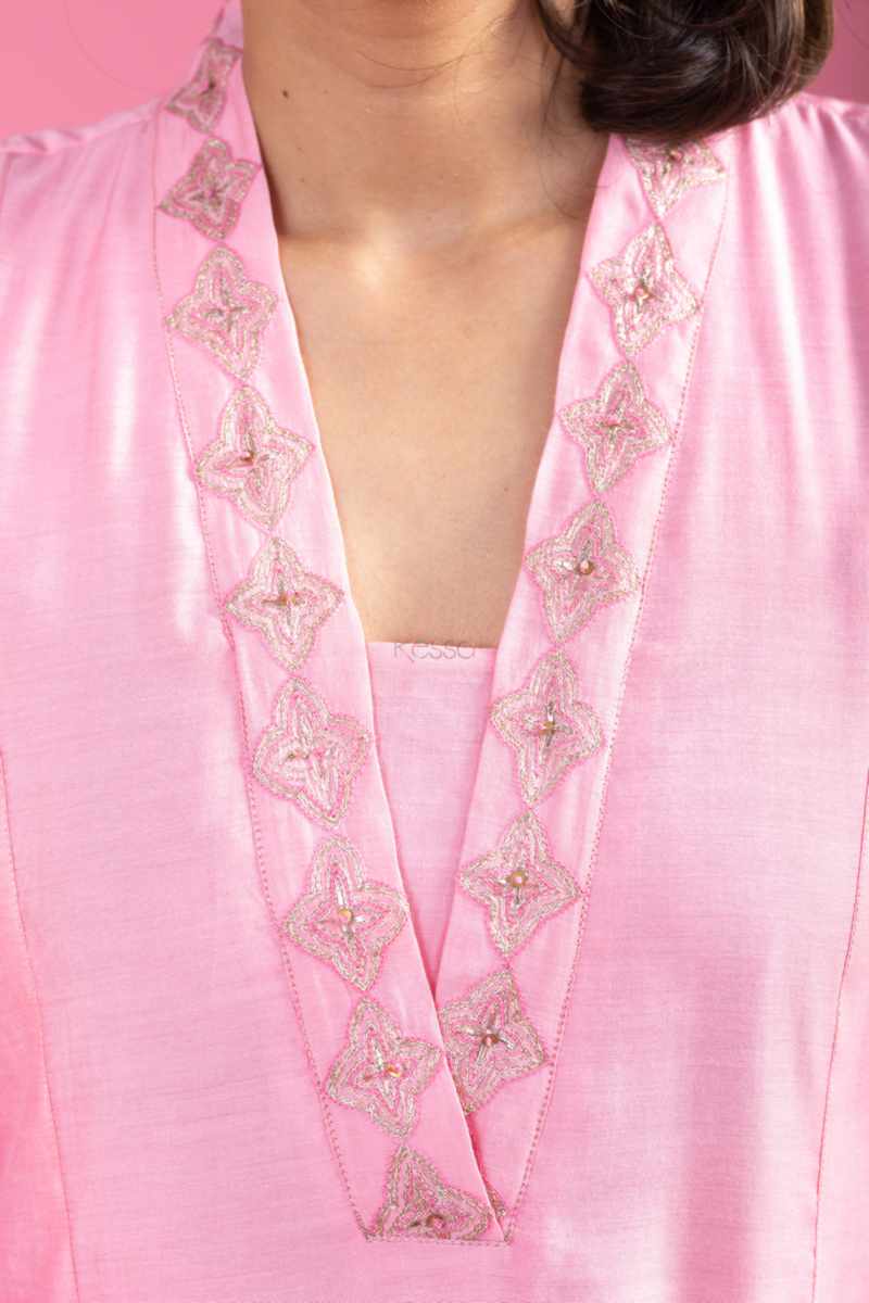 Image for Kusvaa Vcr228 Liliane Chanderi A Linet Kurta Closeup
