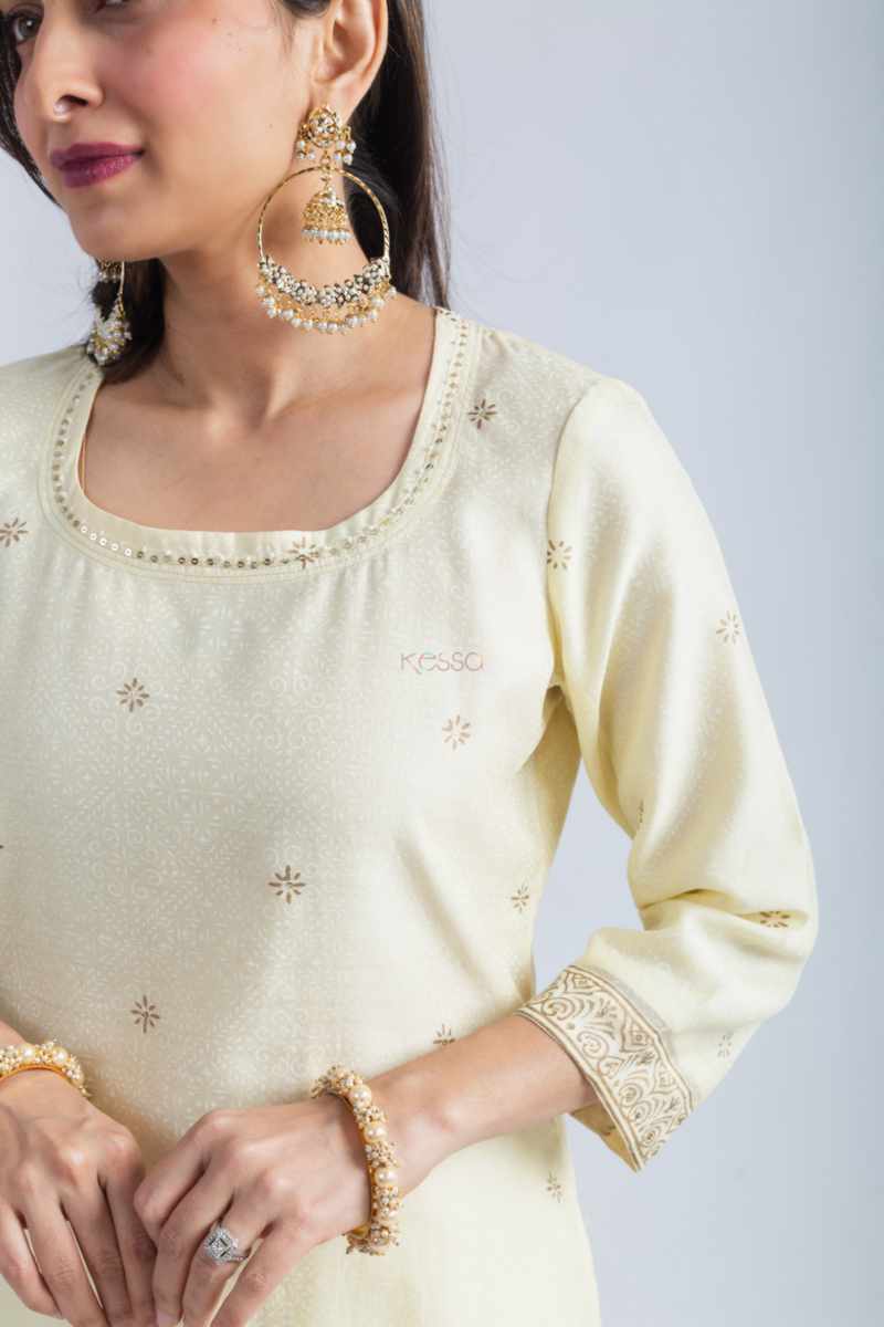 Image for Kusvaa Vcr230 Livroop Chanderi Straight Kurta Side