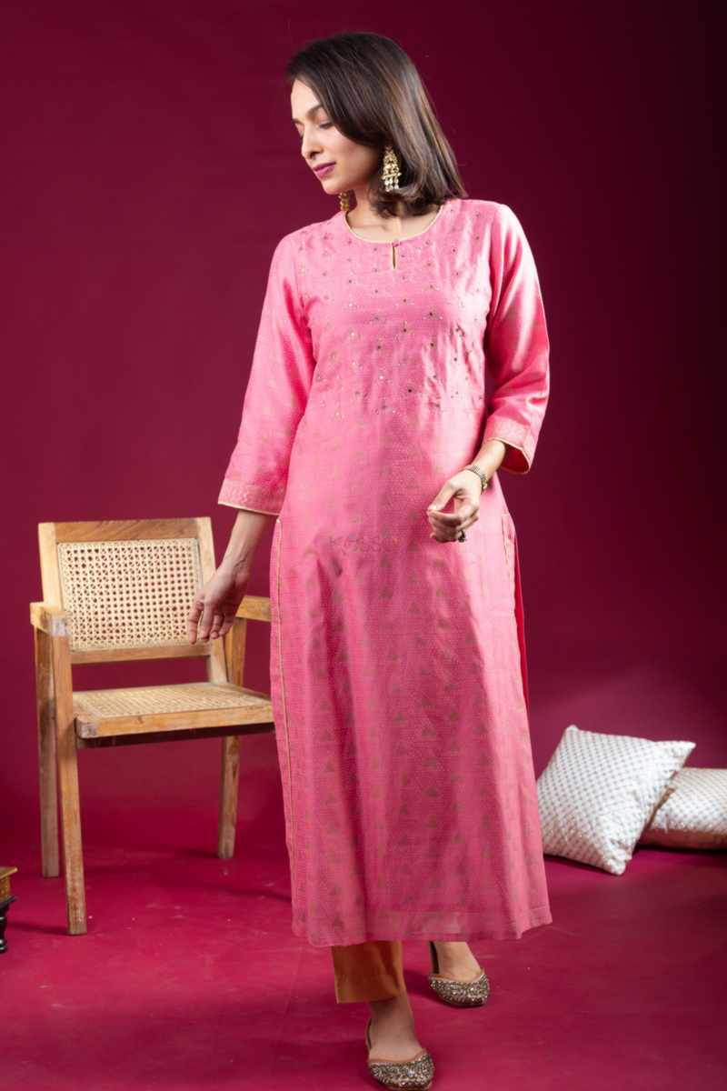 Image for Kusvaa Vcr248 Mahek Chanderi Straight Kurta Side