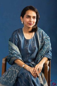 Image for Kusvaa Ws1070 Aamira Chanderi Complete Suit Set Sitting