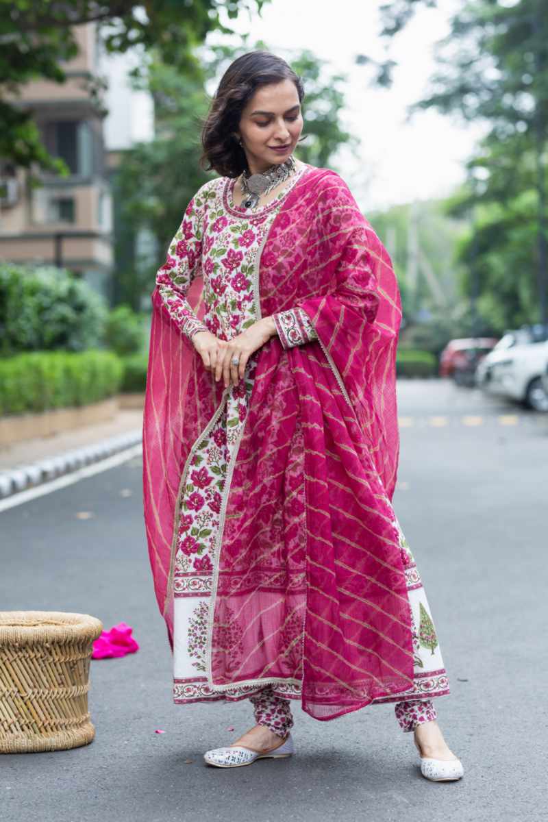 Image for Kusvaa Wsr421 Marsali Handblock Complete Suit Set Side