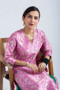 Image for Kusvaa Avdaf270 Renelle Banarasi Kurta With Pant Set Sitting