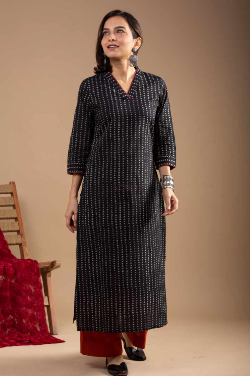 Image for Kusvaa Vcr234 Utkarika Cotton Straight Kurta Featured
