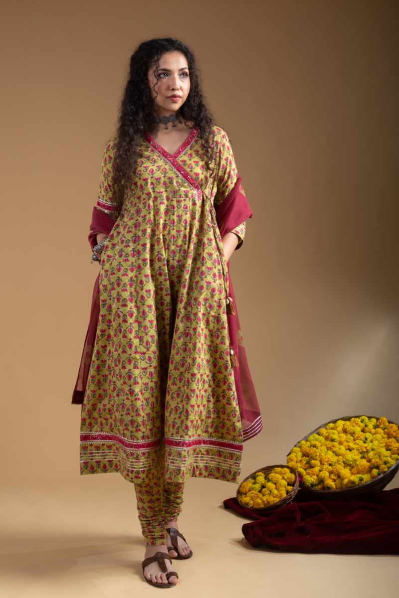 Image for Kusvaa Wsr423 Pratyaksha Handblock Complete Suit Set Featured