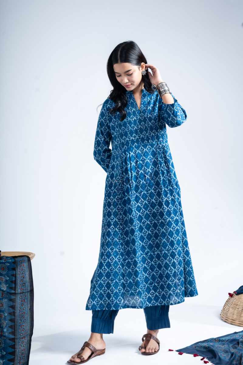 Image for Kusvaa Bpr50 Mythri Cotton Handblock Straight Kurta Featured New