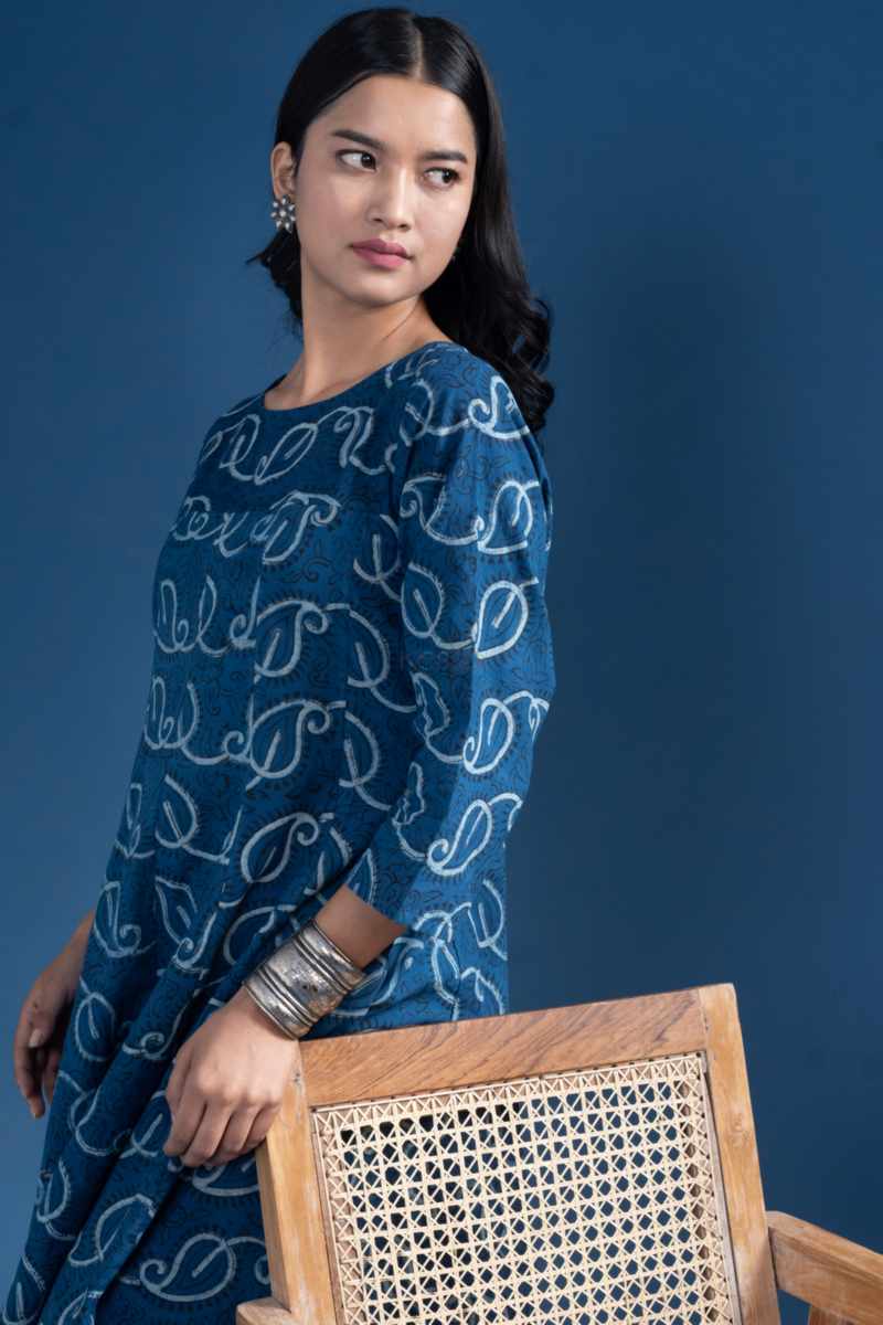 Image for Kusvaa Bpr51 Mandalyn Cotton Handblock Kurta Sitting New