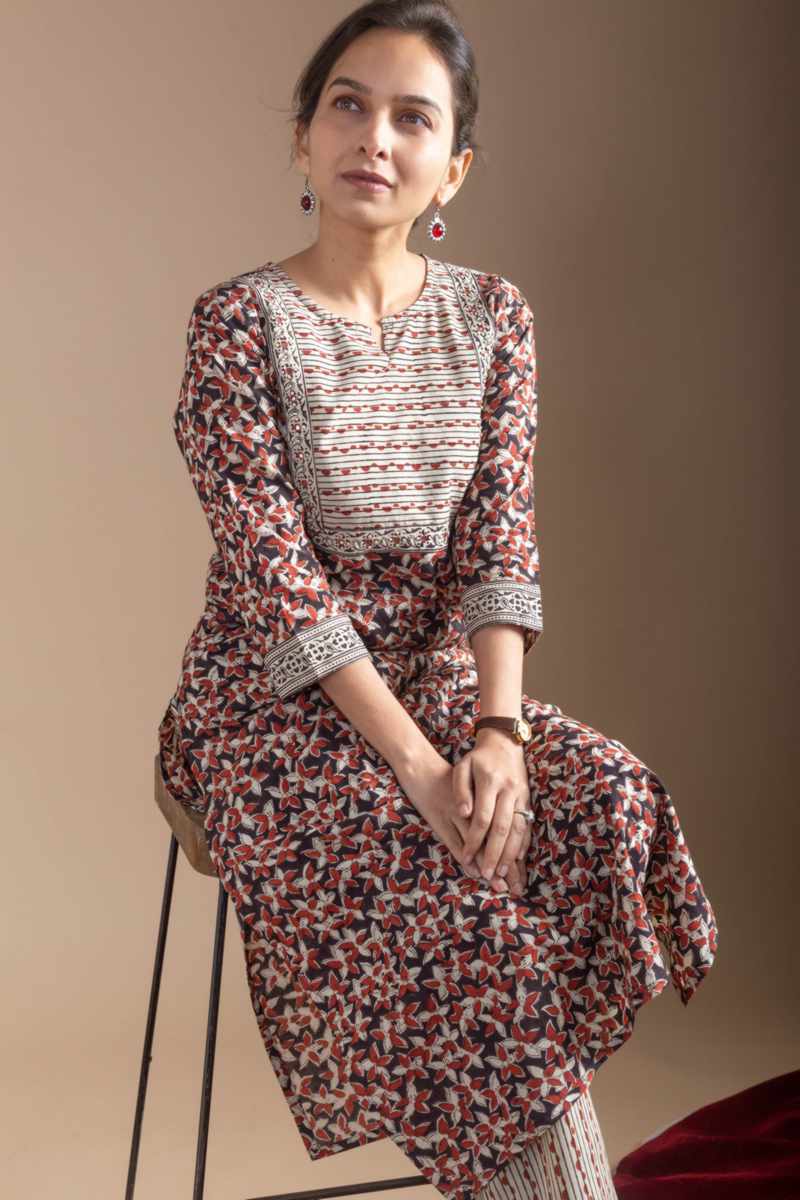 Image for Kusvaa Vcr255 Rohana Cotton Kurta Pant Set Sitting New