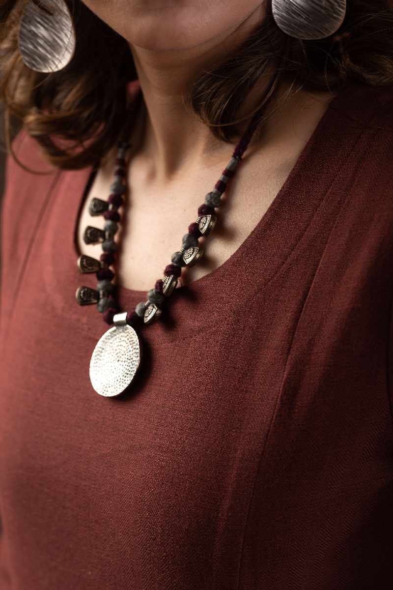 Image for Kusvaa Ws1084 Shini Dress With Necklace Sitting New