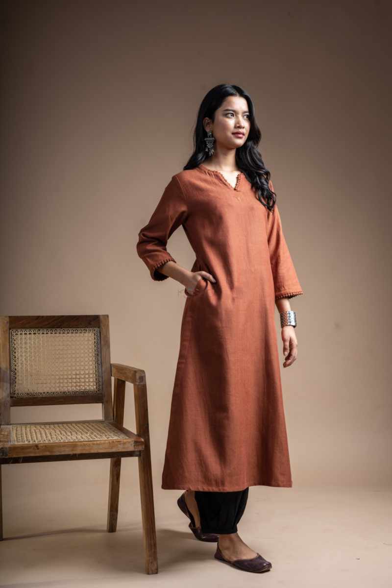 Image for Kusvaa Ws1086 Kiran Woolen Straight Fit Kurta Side