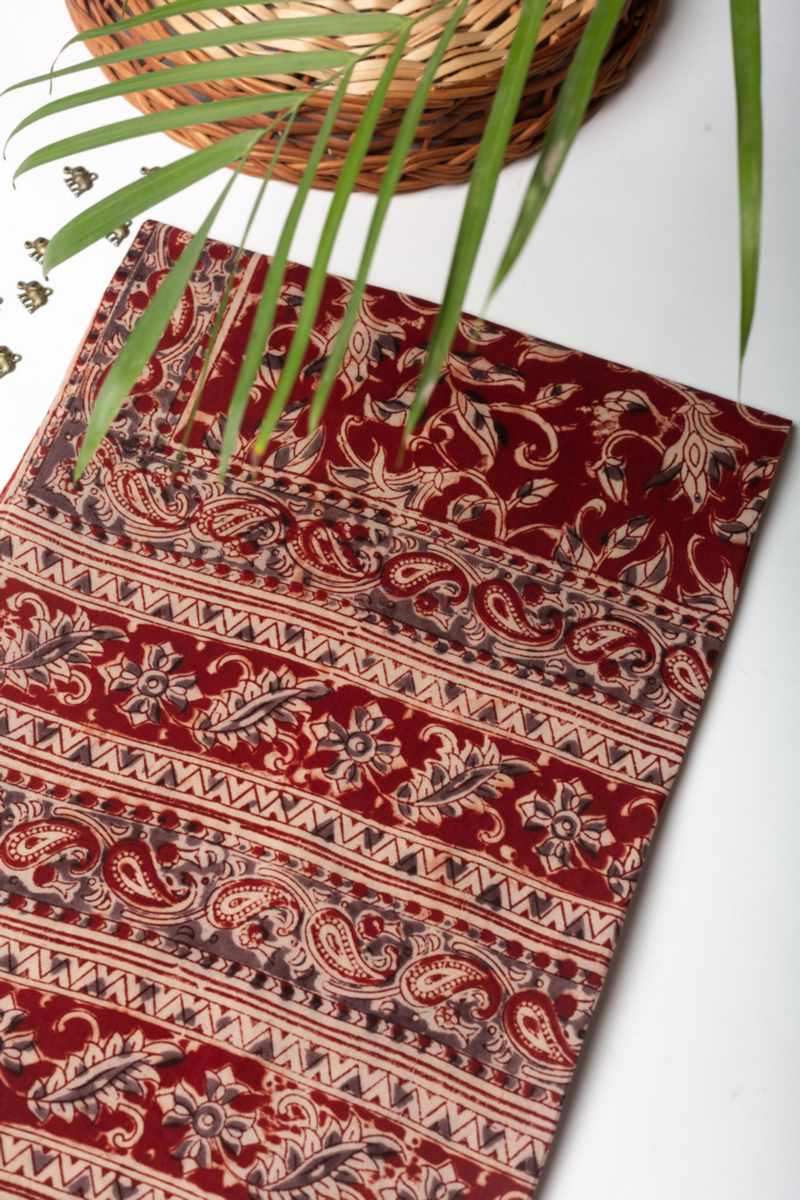 Image for Kusvaa Chdu20 Yesasri Assam Silk Stole Closeup