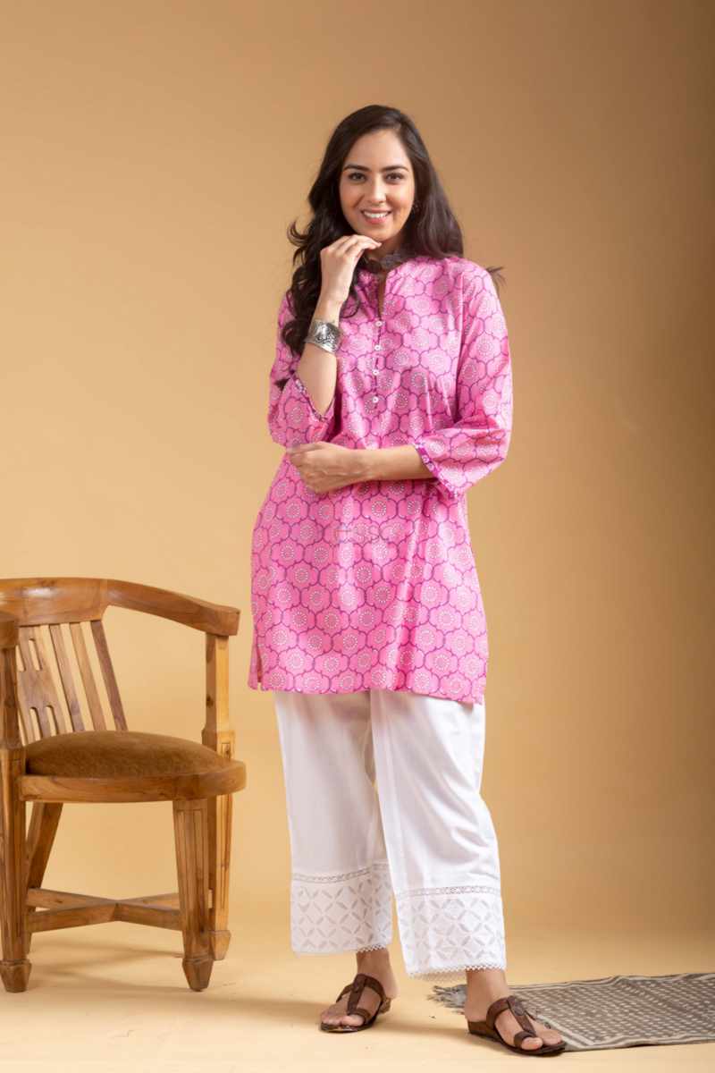 Image for Kusvaa Kusvaavcr02 Umika Cotton Jaal Print Kurti Side