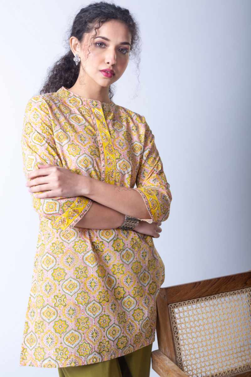 Image for Kusvaa Kusvaavcr03 Guri Cotton Jaal Print Kurta Featured