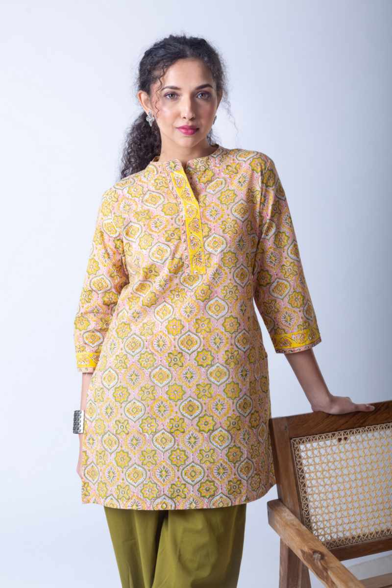 Image for Kusvaa Kusvaavcr03 Guri Cotton Jaal Print Kurta Side