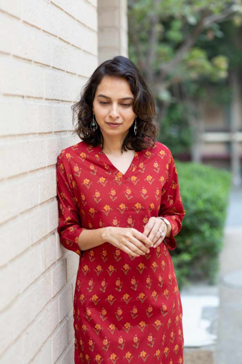 Image for Kusvaa Mbek01 Lavanya Cotton Booti Print Kurta Featured
