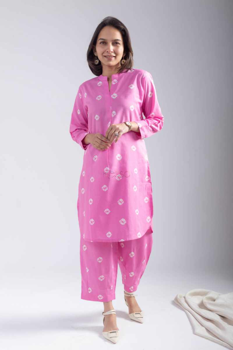 Image for Kusvaa Ne29 Jiya Cotton Bandhini Print Kurta Pant Set Sitting New