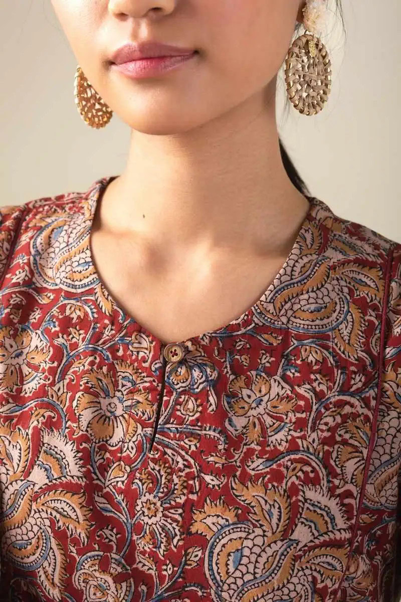 Image for Kusvaa Ne37 Kashiti Cotton Kalamkari Kurta Sitting New