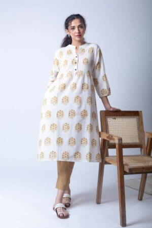 Image for Kusvaa Vcr197k Anshika Cotton Handblock Kurta Featured