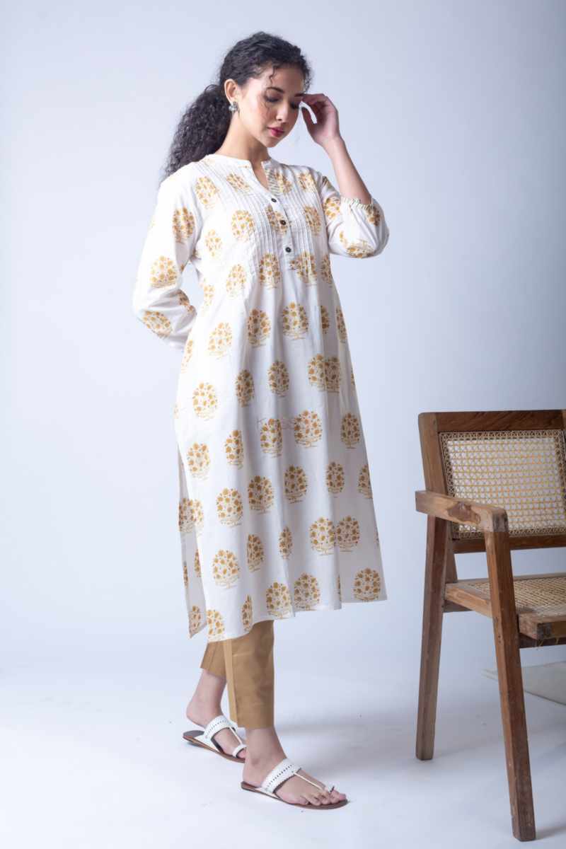 Image for Kusvaa Vcr197k Anshika Cotton Handblock Kurta Front