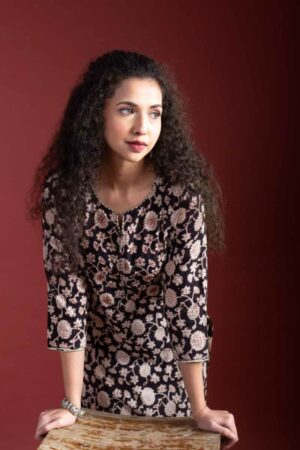Image for Kusvaa Vcr256 Mitali Cotton Floral Jaal Print Kurta Featured