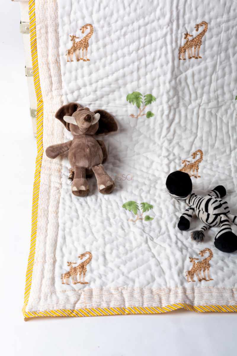 Image for Kusvaa Kaq290 Sashangi Blockprint Mulmul Baby Quilt Featured