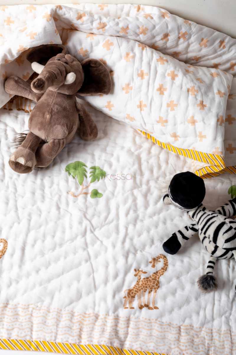 Image for Kusvaa Kaq290 Sashangi Blockprint Mulmul Baby Quilt Side