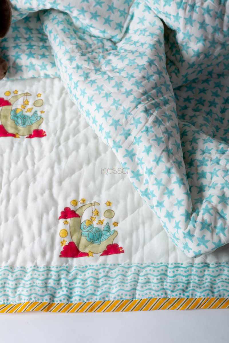 Image for Kusvaa Kaq291 Somdatta Blockprint Mulmul Baby Quilt Side