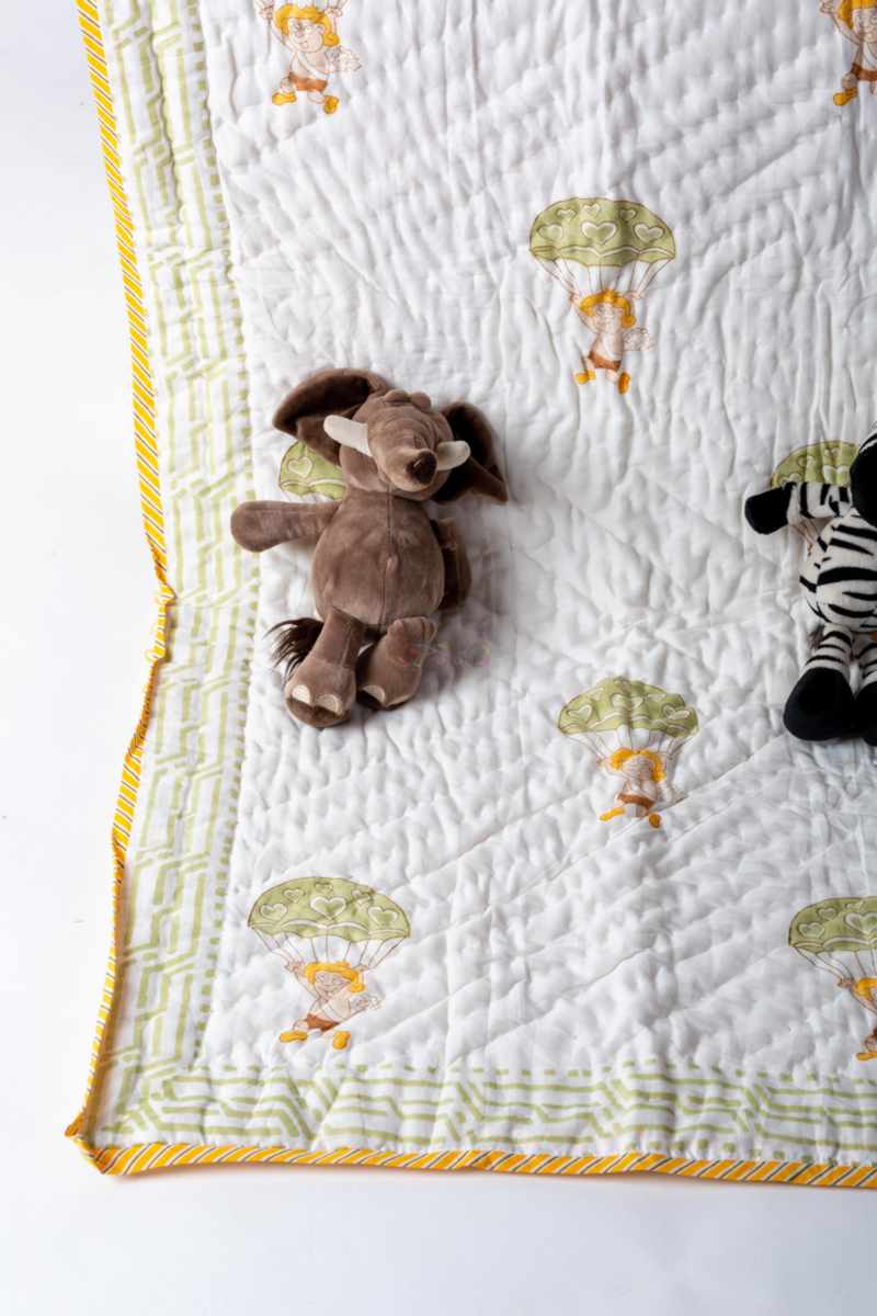 Image for Kusvaa Kaq294 Hritvi Blockprint Mulmul Baby Quilt Front