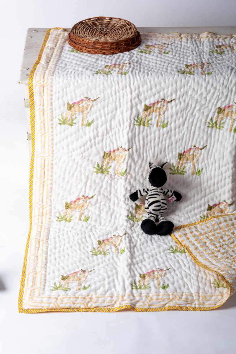 Image for Kusvaa Kaq297 Kitti Blockprint Mulmul Baby Quilt Featured