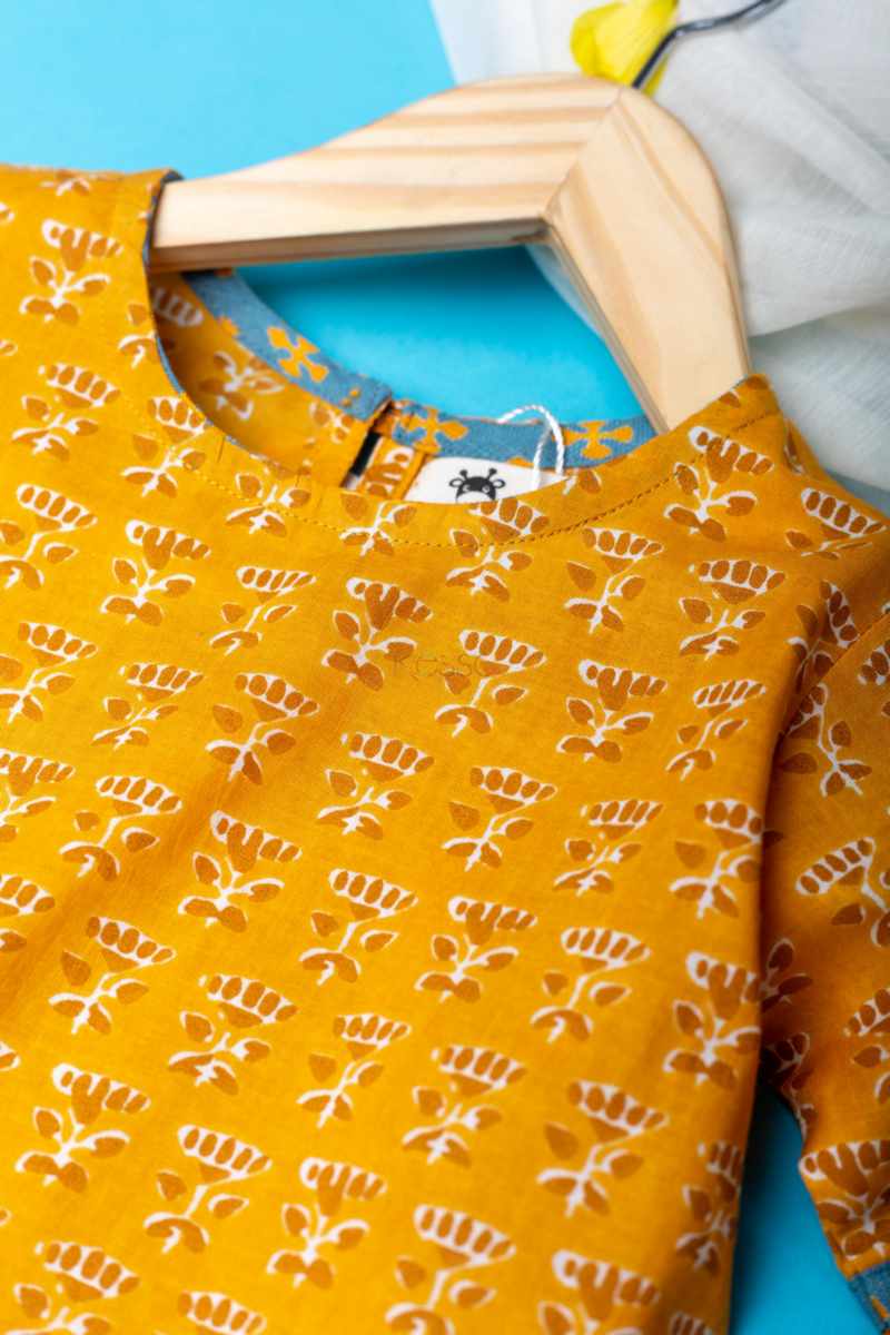 Image for Kusvaa Mbek108 Liviya Cotton Girls Top Pant Set Closeup
