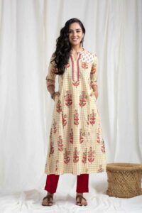Image for Kusvaa Wsr430 Dharika Cotton Handblock Kurta Featured