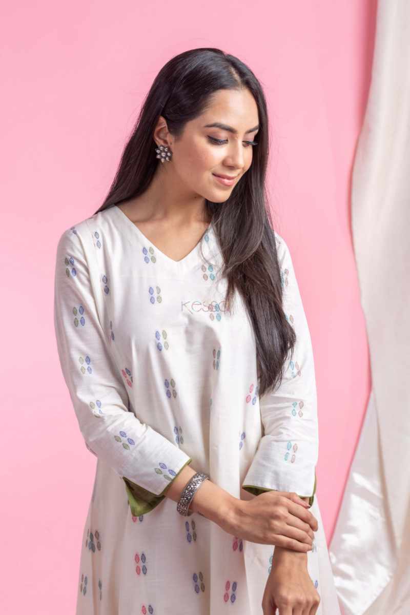 Image for Kusvaa Avdaf285 Kerry  Handloomcotton Kurta Side