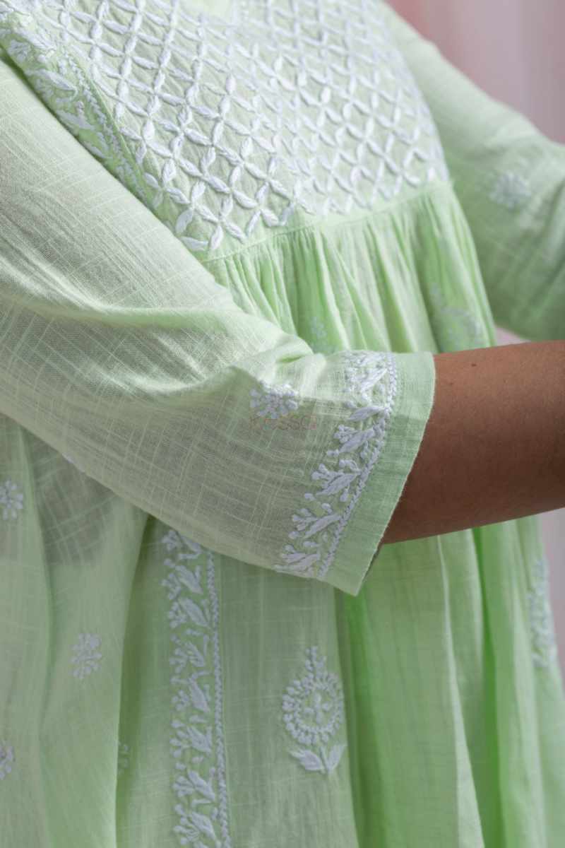 Image for Kusvaa Bpr56 Kaanchi Cotton Slub Short Kurti Closeup 2
