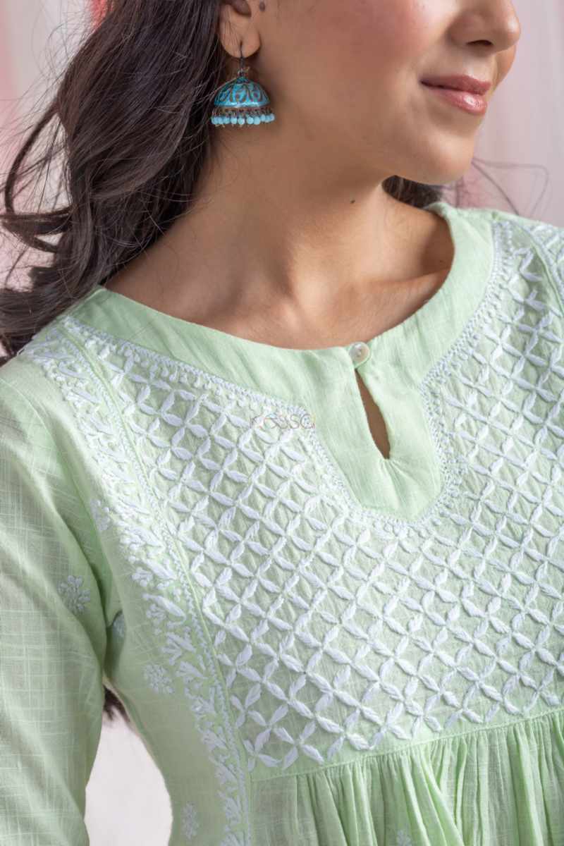 Image for Kusvaa Bpr56 Kaanchi Cotton Slub Short Kurti Closeup