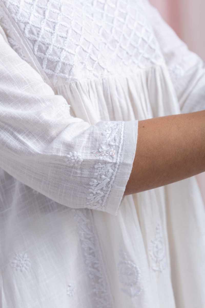 Image for Kusvaa Bpr60 Keira Cotton Slub Short Kurti Closeup 2