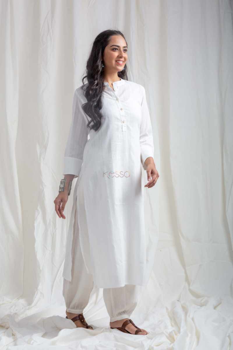 Image for Kusvaa Ne102 Iyla Cotton Straight Kurta Closeup