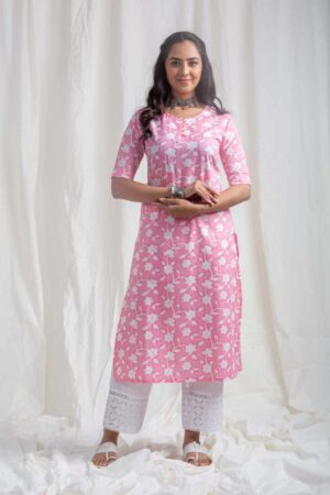 Image for Kusvaa Sa14 Parul Cotton Straight Kurta Featured